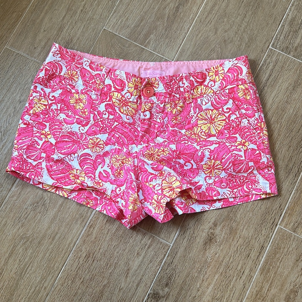 Lilly Pulitzer women’s shorts size 2 pink floral print 100% cotton